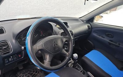 Mitsubishi Carisma I, 2003 год, 180 000 рублей, 1 фотография