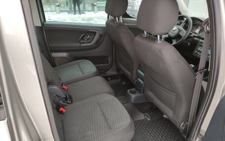 Skoda Roomster, 2011 год, 677 000 рублей, 8 фотография