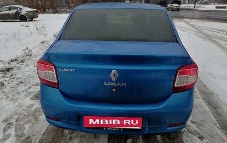 Renault Logan II, 2016 год, 670 000 рублей, 2 фотография