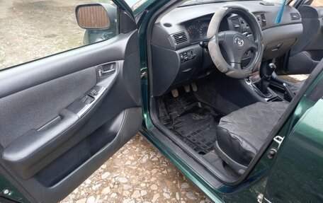 Toyota Corolla, 2003 год, 665 000 рублей, 4 фотография