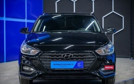 Hyundai Solaris II рестайлинг, 2017 год, 1 250 000 рублей, 4 фотография