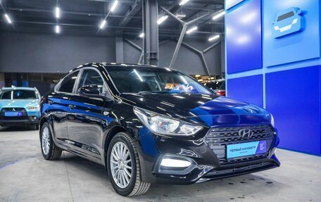 Hyundai Solaris II рестайлинг, 2017 год, 1 250 000 рублей, 22 фотография
