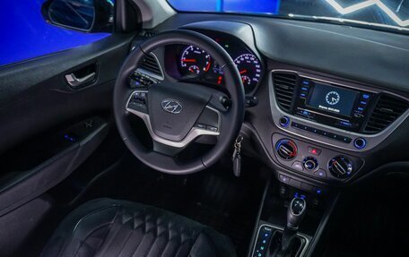 Hyundai Solaris II рестайлинг, 2017 год, 1 250 000 рублей, 30 фотография