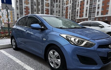 Hyundai i30 II рестайлинг, 2012 год, 820 000 рублей, 4 фотография
