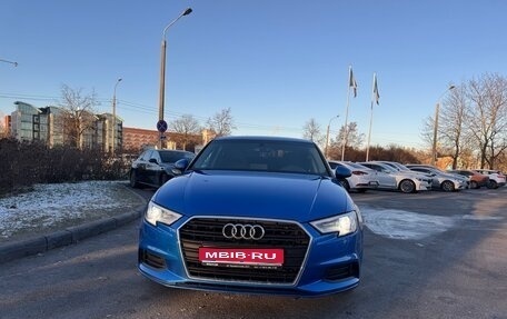 Audi A3, 2019 год, 2 300 000 рублей, 1 фотография