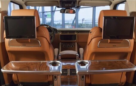 Land Rover Range Rover IV рестайлинг, 2017 год, 24 000 000 рублей, 11 фотография