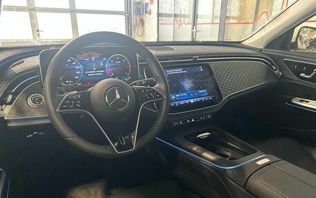 Mercedes-Benz E-Класс, 2024 год, 7 500 000 рублей, 5 фотография