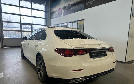 Mercedes-Benz E-Класс, 2024 год, 7 500 000 рублей, 8 фотография