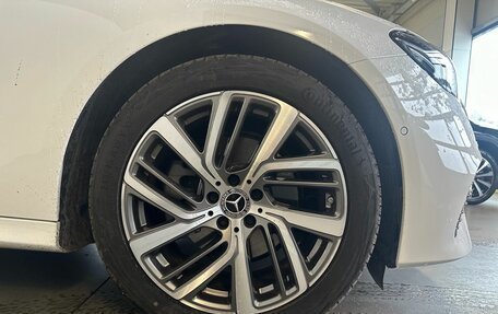 Mercedes-Benz E-Класс, 2024 год, 7 500 000 рублей, 12 фотография