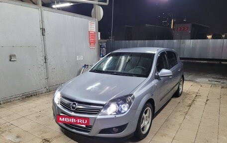 Opel Astra H, 2011 год, 795 000 рублей, 3 фотография