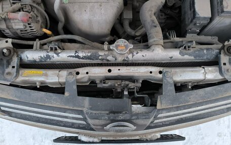 Nissan Wingroad III, 2002 год, 400 000 рублей, 12 фотография