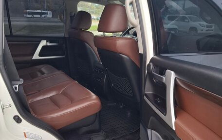 Toyota Land Cruiser 200, 2016 год, 4 700 000 рублей, 12 фотография