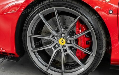 Ferrari F8, 2021 год, 33 900 000 рублей, 7 фотография