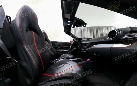 Ferrari F8, 2021 год, 33 900 000 рублей, 10 фотография