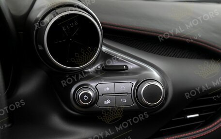 Ferrari F8, 2021 год, 33 900 000 рублей, 12 фотография