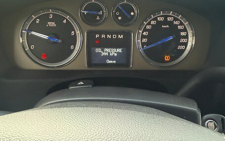 Cadillac Escalade III, 2013 год, 3 400 000 рублей, 12 фотография