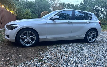 BMW 1 серия, 2013 год, 1 200 000 рублей, 3 фотография