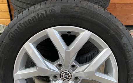 Volkswagen Amarok I рестайлинг, 2019 год, 3 650 000 рублей, 13 фотография