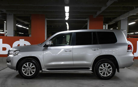 Toyota Land Cruiser 200, 2015 год, 4 998 000 рублей, 8 фотография