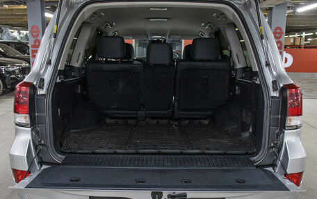 Toyota Land Cruiser 200, 2015 год, 4 998 000 рублей, 10 фотография