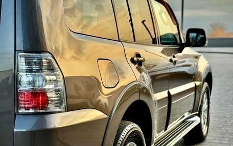 Mitsubishi Pajero IV, 2014 год, 3 650 000 рублей, 20 фотография