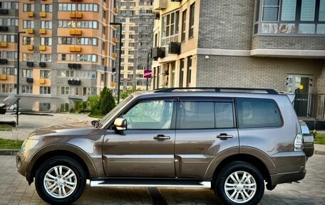 Mitsubishi Pajero IV, 2014 год, 3 650 000 рублей, 30 фотография