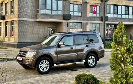 Mitsubishi Pajero IV, 2014 год, 3 650 000 рублей, 35 фотография