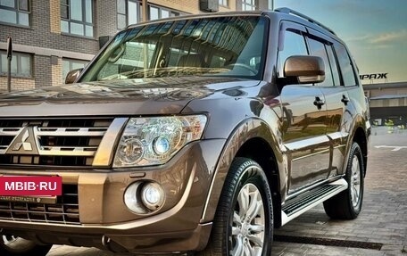 Mitsubishi Pajero IV, 2014 год, 3 650 000 рублей, 34 фотография
