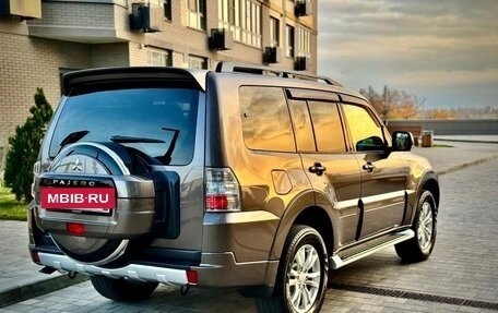 Mitsubishi Pajero IV, 2014 год, 3 650 000 рублей, 32 фотография