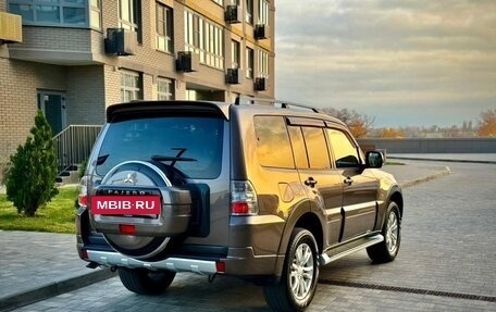 Mitsubishi Pajero IV, 2014 год, 3 650 000 рублей, 33 фотография