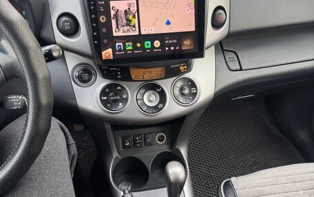 Toyota RAV4, 2007 год, 1 350 000 рублей, 6 фотография