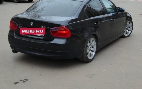 BMW 3 серия, 2006 год, 700 000 рублей, 3 фотография