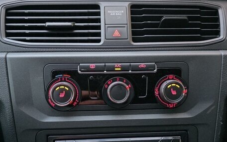 Volkswagen Caddy IV, 2019 год, 1 690 000 рублей, 18 фотография