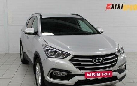 Hyundai Santa Fe III рестайлинг, 2017 год, 2 500 000 рублей, 3 фотография