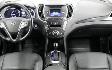 Hyundai Santa Fe III рестайлинг, 2017 год, 2 500 000 рублей, 19 фотография