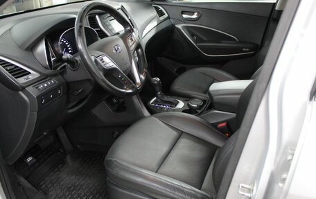 Hyundai Santa Fe III рестайлинг, 2017 год, 2 500 000 рублей, 20 фотография