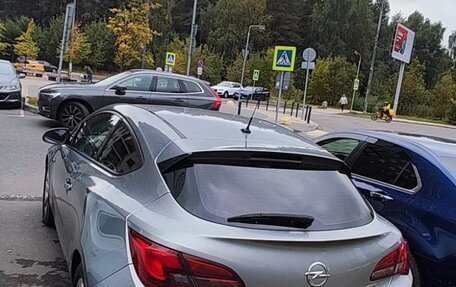 Opel Astra J, 2013 год, 1 000 000 рублей, 4 фотография