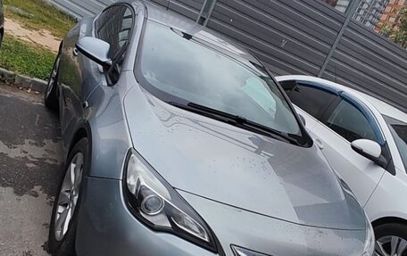 Opel Astra J, 2013 год, 1 000 000 рублей, 2 фотография