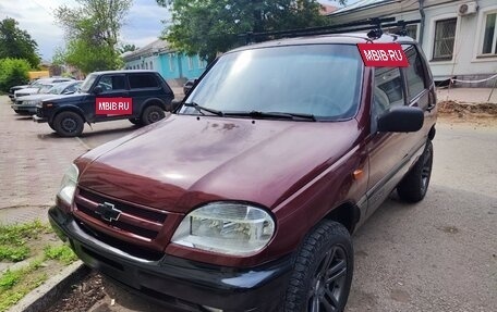 Chevrolet Niva I рестайлинг, 2005 год, 325 000 рублей, 4 фотография