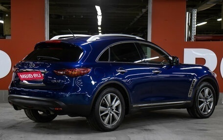 Infiniti QX70, 2013 год, 1 998 000 рублей, 5 фотография