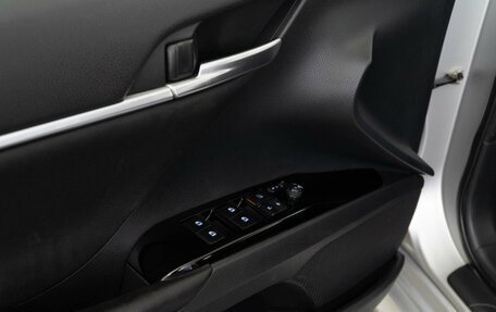 Toyota Camry, 2020 год, 1 948 097 рублей, 16 фотография