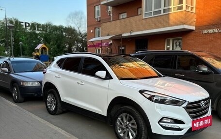 Hyundai Tucson III, 2018 год, 2 050 000 рублей, 2 фотография