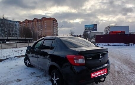 Renault Logan II, 2018 год, 800 000 рублей, 3 фотография