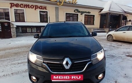 Renault Logan II, 2018 год, 800 000 рублей, 8 фотография