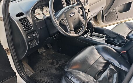 Ford Maverick, 2005 год, 550 000 рублей, 5 фотография