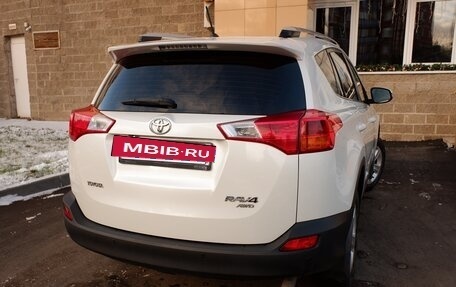 Toyota RAV4, 2014 год, 2 100 000 рублей, 4 фотография