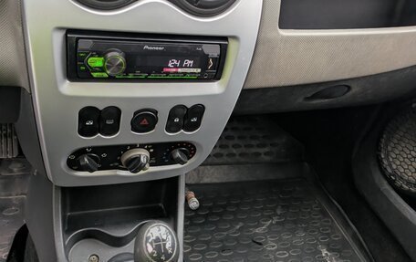 Renault Sandero I, 2010 год, 450 000 рублей, 20 фотография