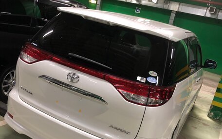 Toyota Estima III рестайлинг -2, 2012 год, 2 450 000 рублей, 2 фотография