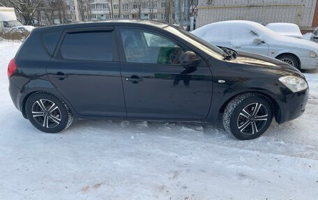 KIA cee'd I рестайлинг, 2009 год, 530 000 рублей, 4 фотография
