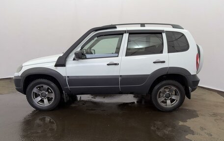 Chevrolet Niva I рестайлинг, 2020 год, 925 000 рублей, 5 фотография